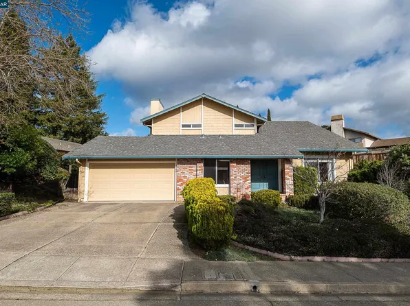 18748 W Cavendish Dr, Castro Valley, CA 94552