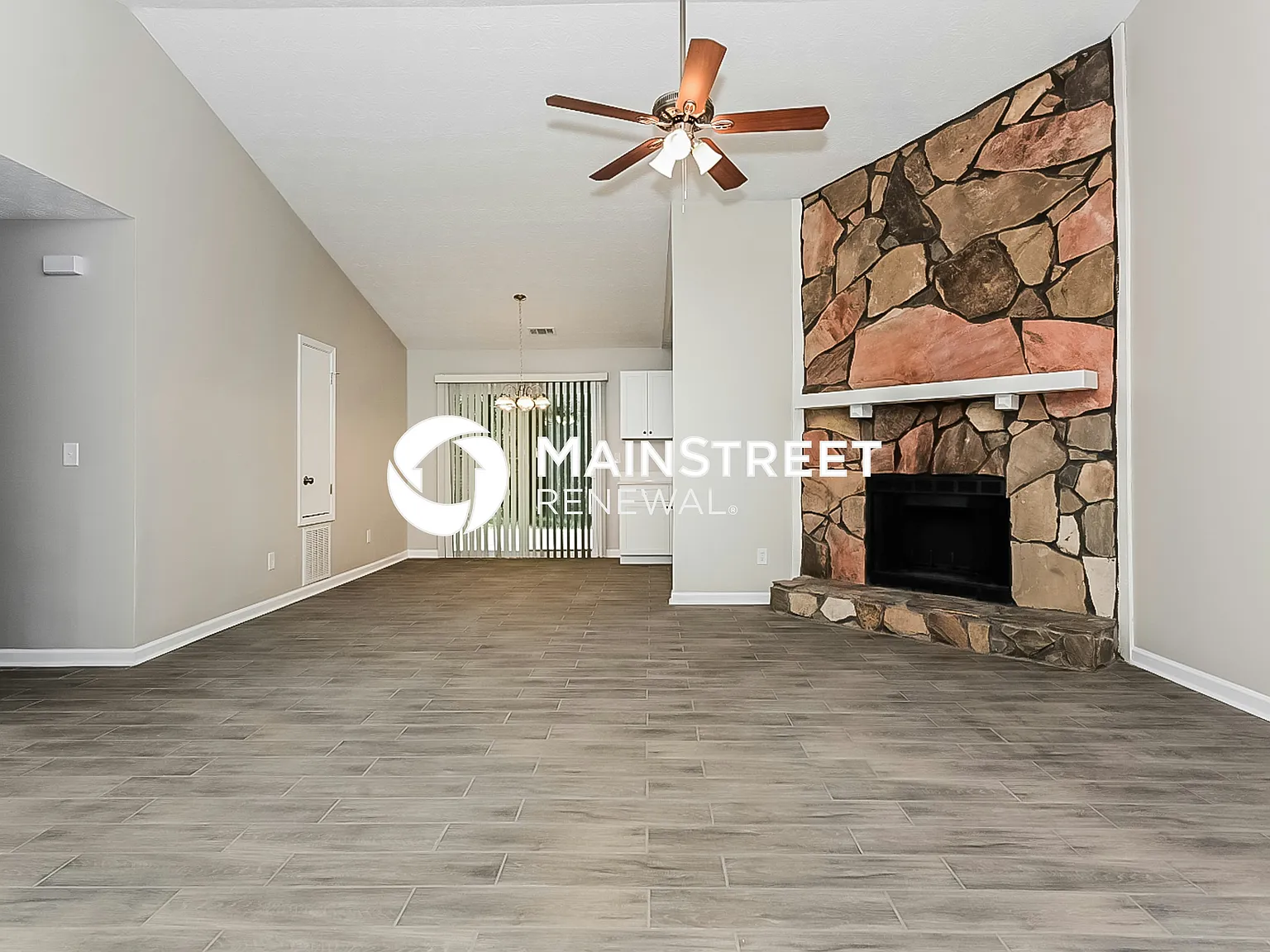 5877 Homestead Circle — Photo 4