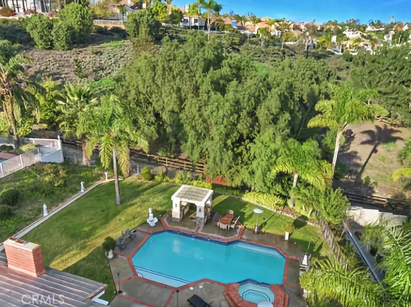 25641 Rapid Falls Rd, Laguna Hills, CA 92653