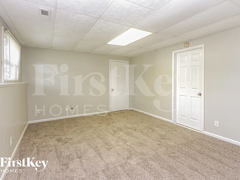 5729 Ensenada Ave — Photo 14