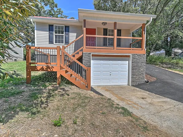 1417 Stonewall St, Kingsport, TN 37665
