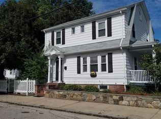 31 Molloy St, Providence, RI 02908