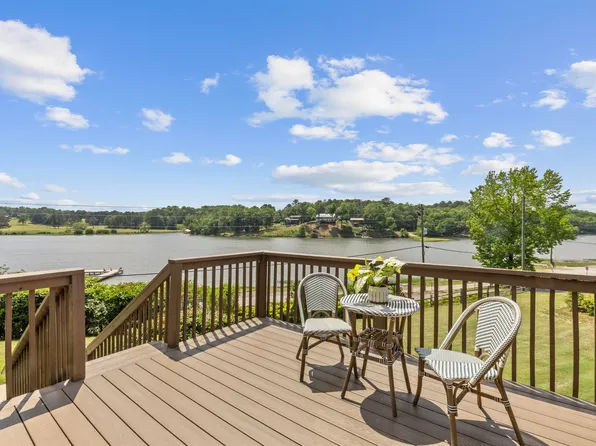 13380 Gloria Dr, Lake View, AL 35111