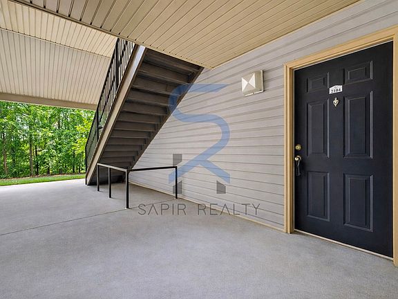 2nd image of 2104 Fairington Club Dr