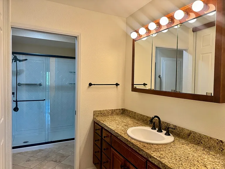 17607 Pomerado Rd #100 — Photo 8