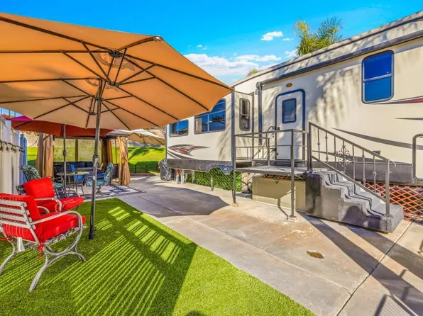 69411 Ramon Rd #585, Cathedral City, CA 92234