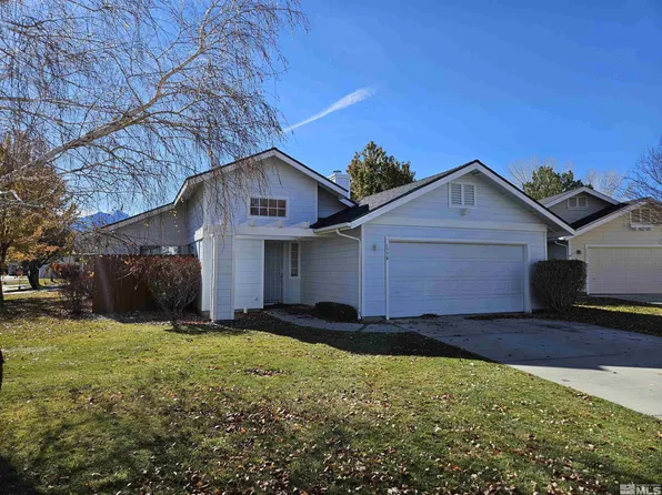 1774 Birch Ct, Minden, NV 89423