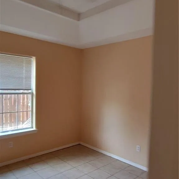 3604 Kingsborough Ave — Photo 11