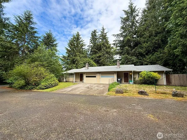 4424 NW Ridgewood Court #A & B, Olympia, WA 98502