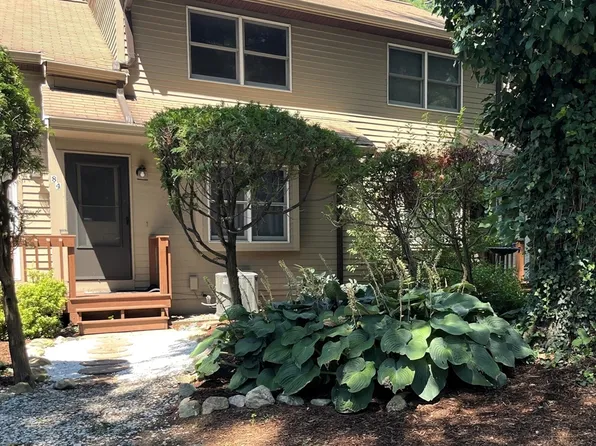 84 E Bluff Rd Unit 84, Ashland, MA 01721
