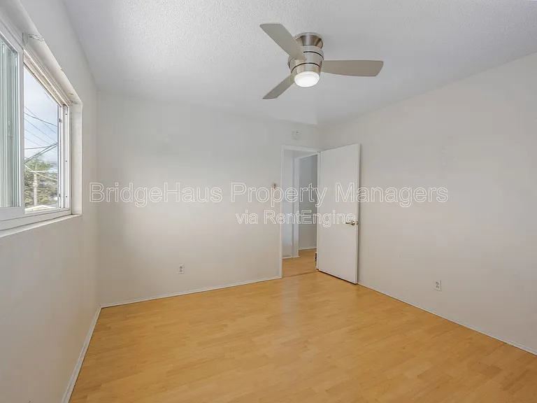 4036 Shasta St #10 — Photo 15