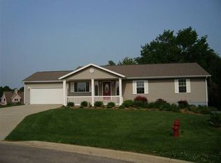 115 Nicholas Dr, Groveland, IL 61535