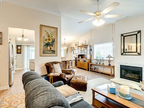 3rd image of 17312 SE 15th Way #13