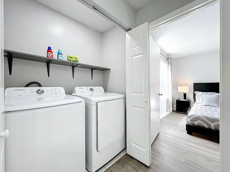 7380 Westpointe Blvd #125 — Photo 10