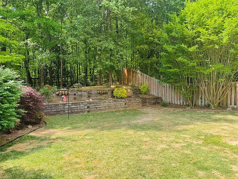 3020 Serenade Ct — Photo 31