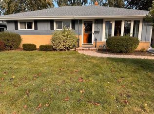 8305 25th Ct, Kenosha, WI 53143