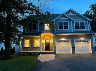 435 Summit Ave, Hackensack, NJ 07601