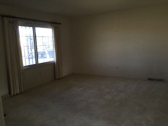 2nd image of 708 Dixiana Dr