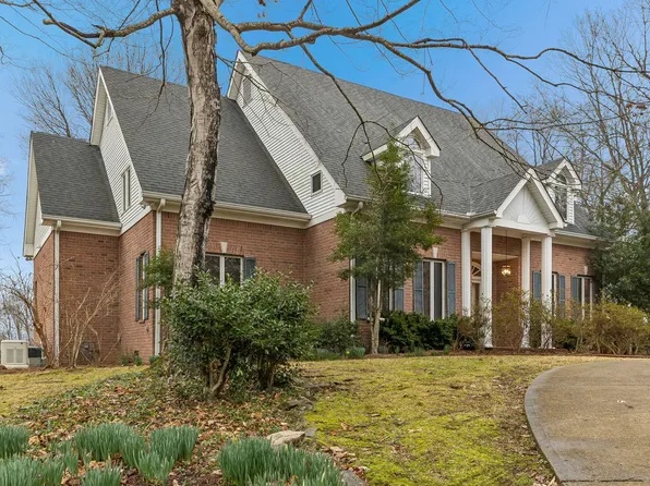1010 Street Rd, Kingston Springs, TN 37082