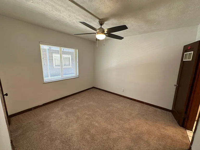 N High St 2228 TPP — Photo 35