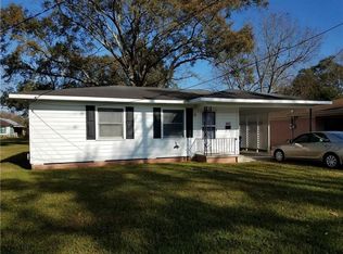 602 4th St, Jennings, LA 70546
