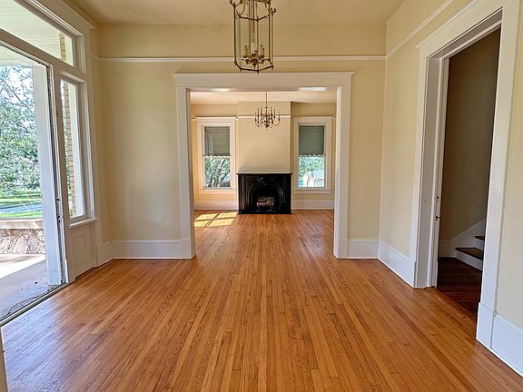 4th image of 1010 Oglethorpe Ave