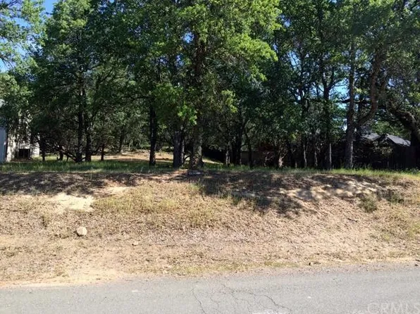 19200 Moon Ridge Rd, Hidden Valley Lake, CA 95467