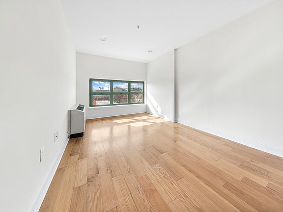 4th image of 19-19 24th Ave #L406