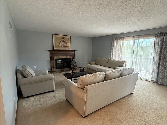 4th image of 8510 S Pepper Ridge Dr