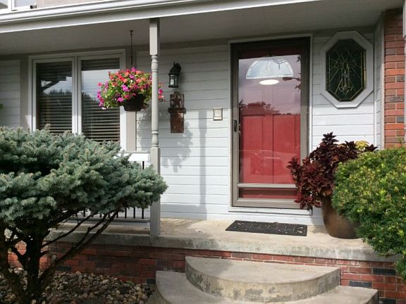3rd image of 16324 Wakeley Cir