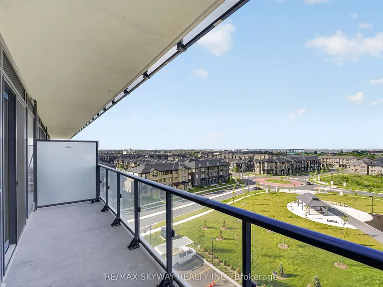 15 Skyridge Dr #521 — Photo 41