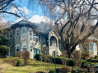 3 Northwood Rd, Asheville, NC 28804