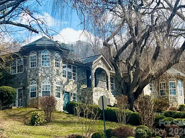 3 Northwood Rd, Asheville, NC 28804