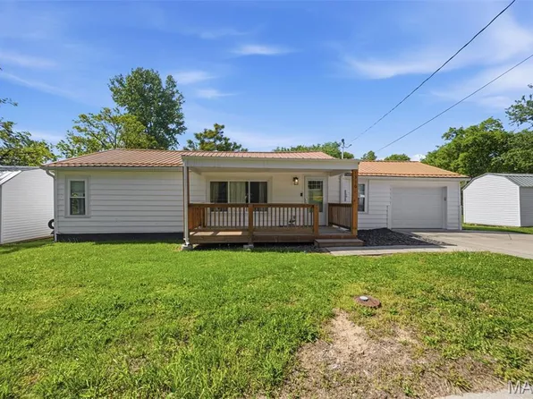 1316 Horine Rd, Festus, MO 63028