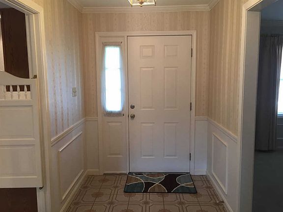 3rd image of 816 Kingswood Dr