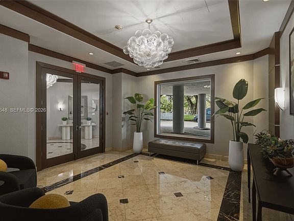 3rd image of 401 SW 4th Ave APT 1407