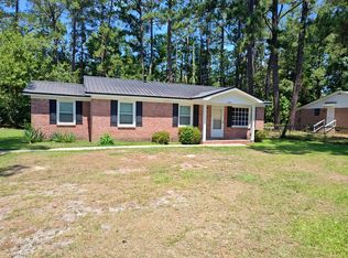 606 King St, Walterboro, SC 29488