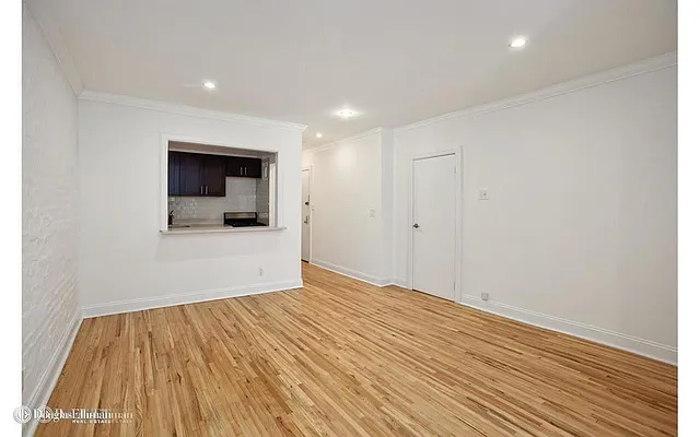 Rented by Douglas Elliman | media 21