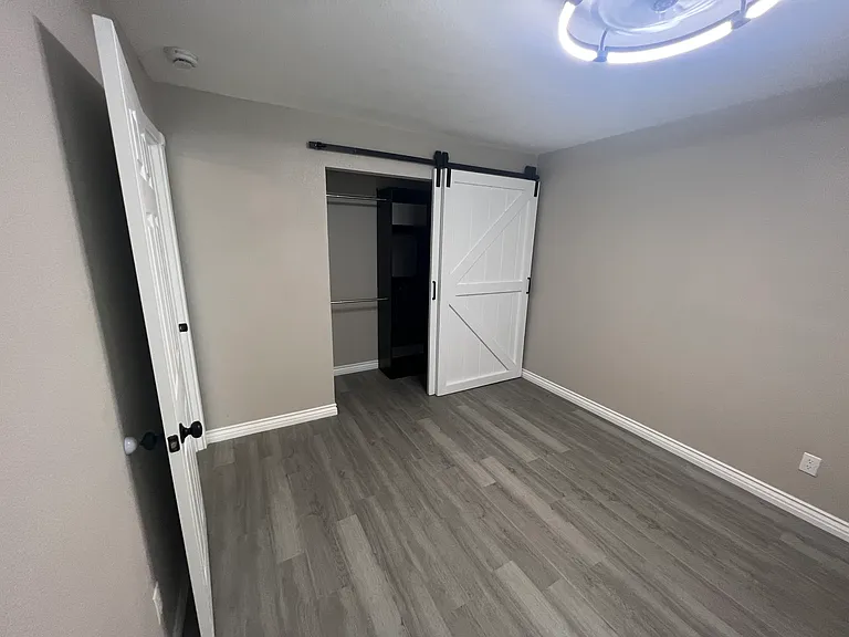 1132 E Arcadia Ct #C — Photo 5