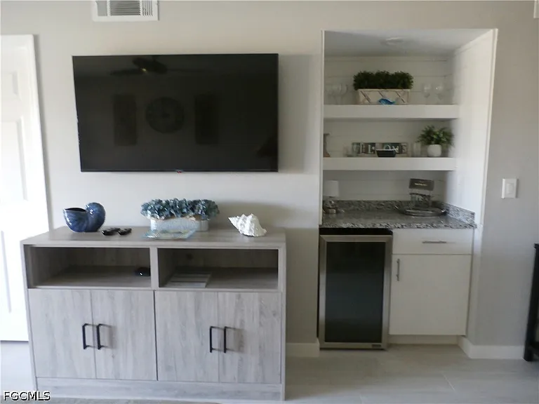 12150 Kelly Sands Way #619 — Photo 8