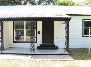 1206 Montgomery St, La Marque, TX 77568