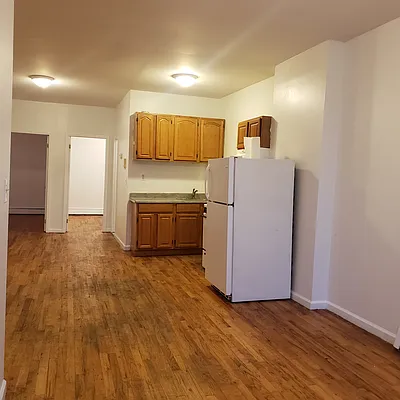 Rented by The Brokerage Group LLC | media 20
