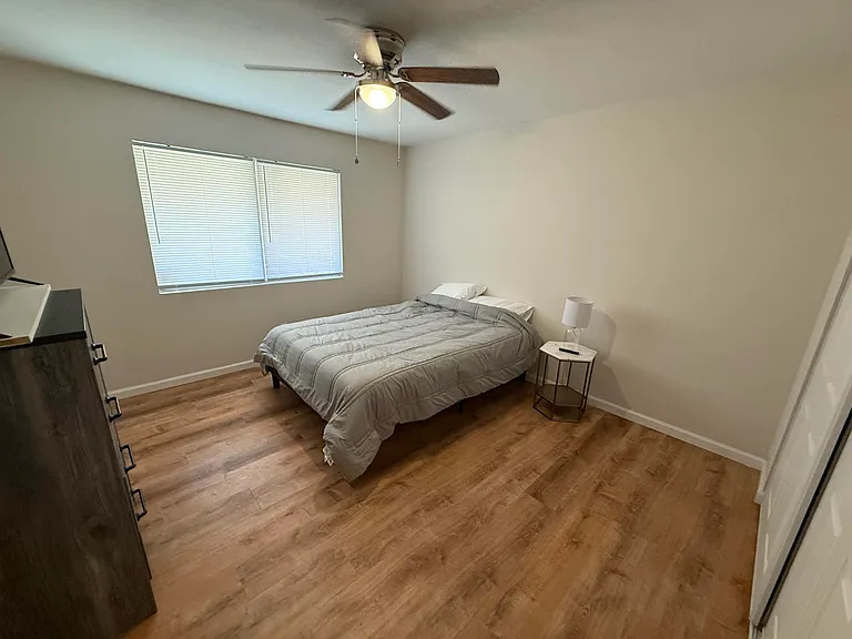 801 N Ann St #10 — Photo 12