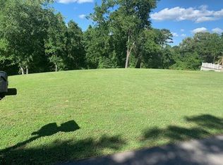 68 Bayview Rd, Soddy Daisy, TN 37379