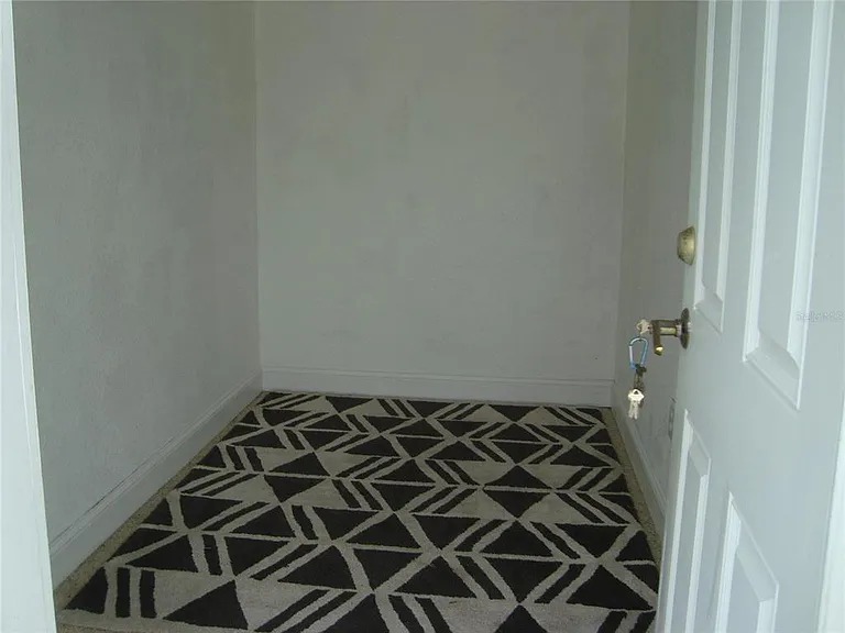 601 Palm Ave — Photo 29