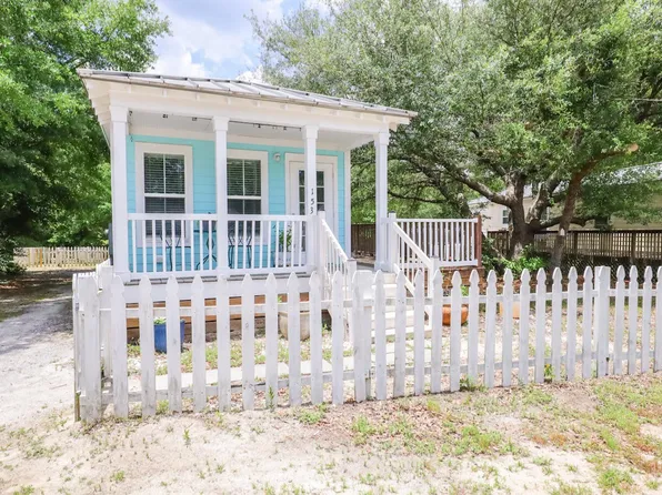 153 Caswell Branch Rd, Freeport, FL 32439