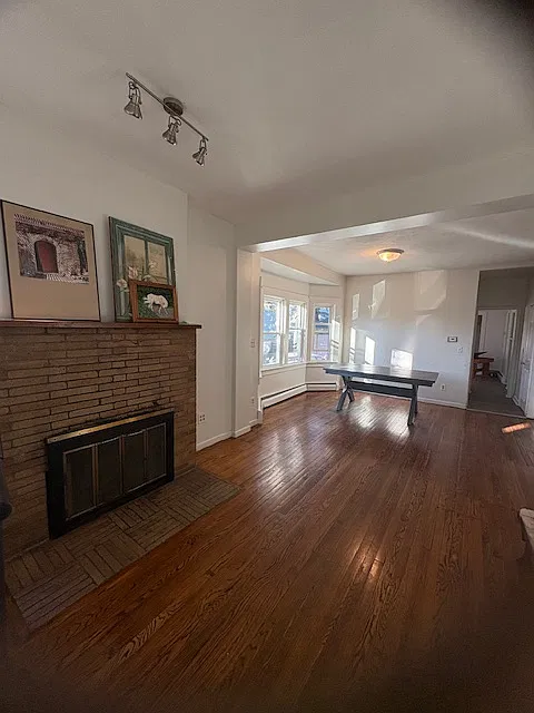 3239 Lake Ave #1