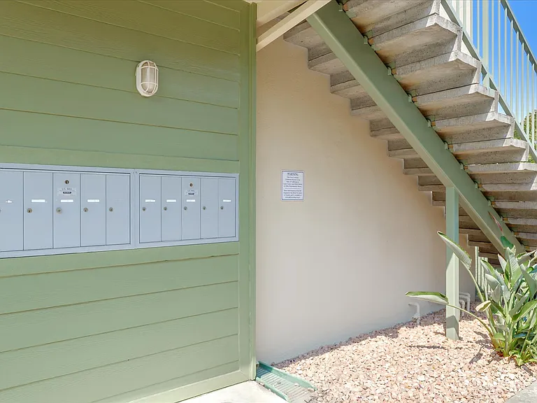 15 Coleman Pl #4 — Photo 12