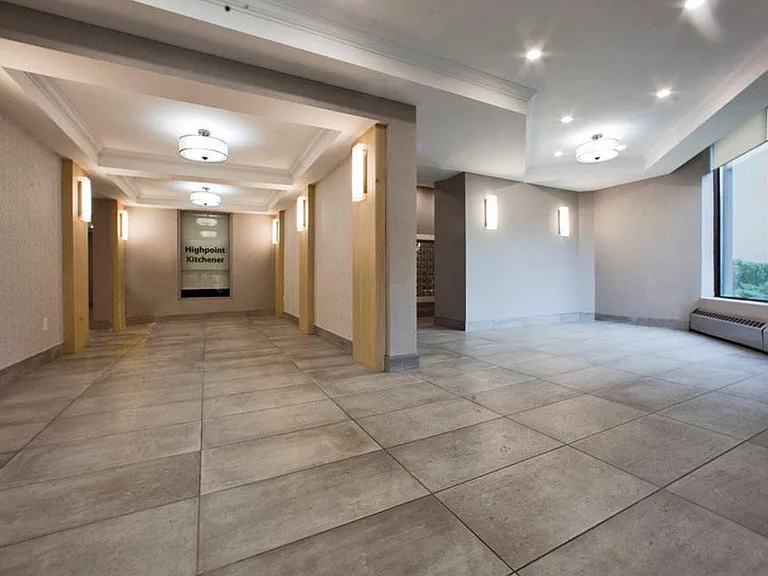 1 Cedarwoods Cres — Photo 33