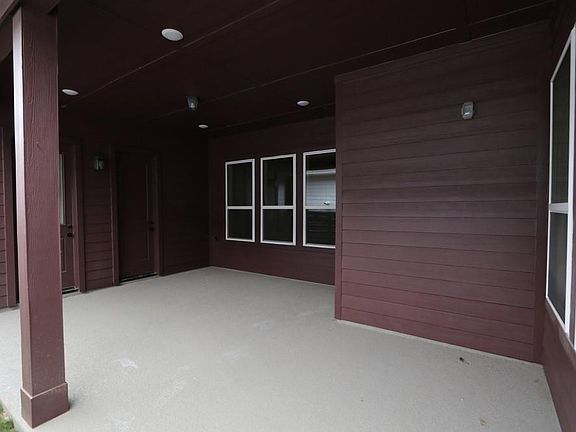 2nd image of 3507 Sapphire Ct